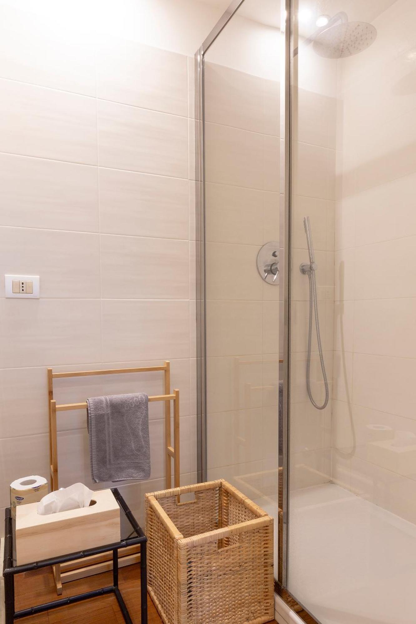 Vittore Rooms & Apartment Milan Exterior photo