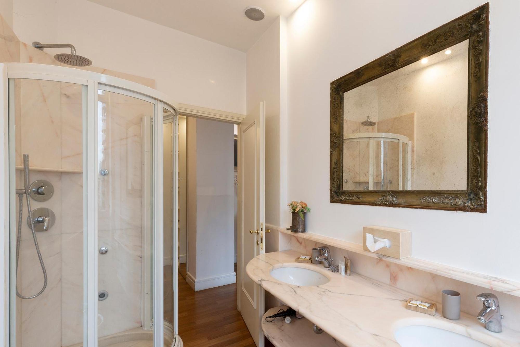 Vittore Rooms & Apartment Milan Exterior photo