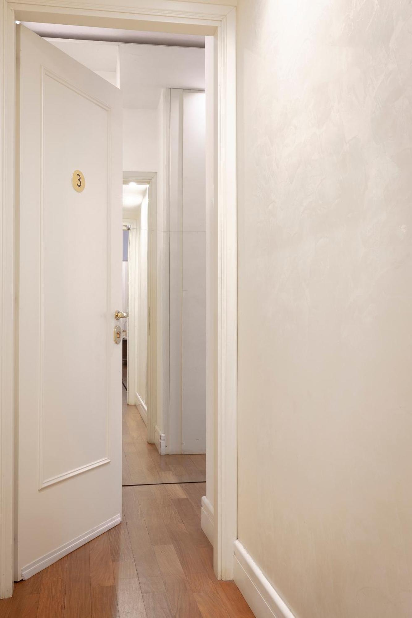 Vittore Rooms & Apartment Milan Exterior photo