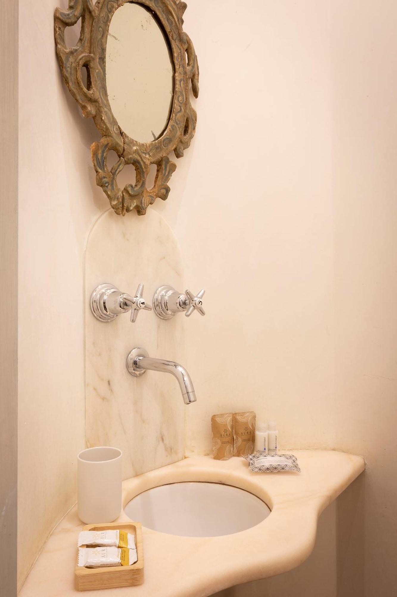 Vittore Rooms & Apartment Milan Exterior photo